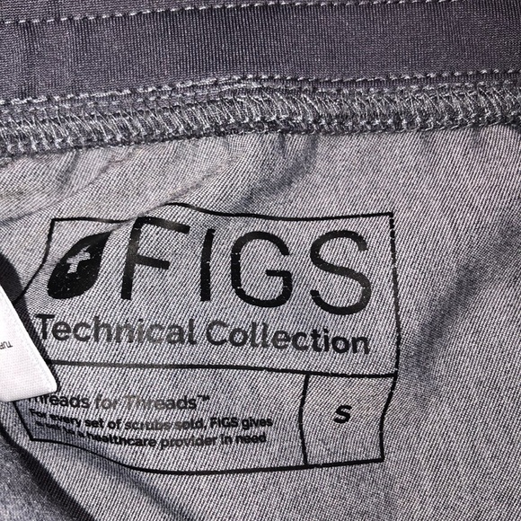 Figs Livingston graphite size small nurses scrubs - Picture 5 of 8